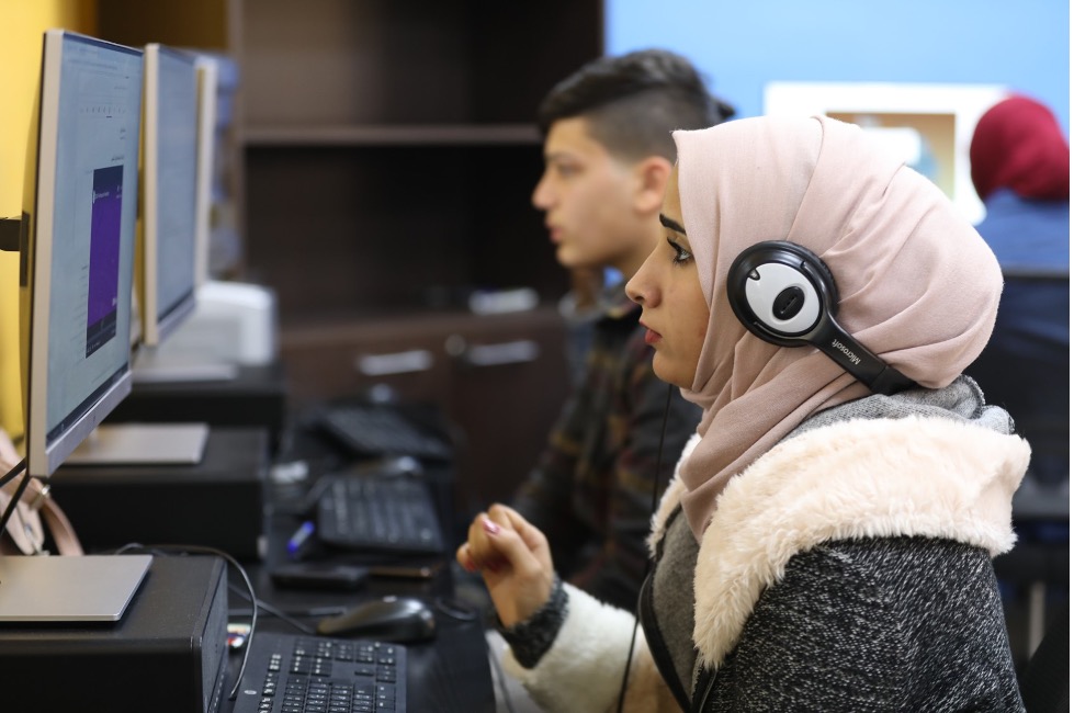 منصة إلكترونية تساعد الطلاب العرب على اكتساب مهارات النجاح في الدراسة والعمل